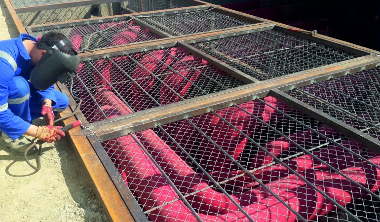 SOCAR-ın müəssisələrinə məxsus boru kəmərlərinin keçdiyi yeraltı tuneldə