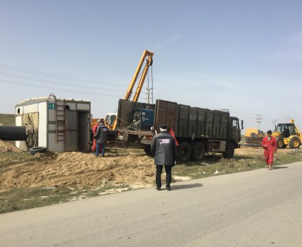 Qumyataq Nasos Stansiyası ilə Heydər Əliyev adına NEZ arasu su kəmərinin tikintisi.