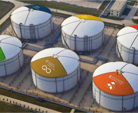 Heydər Əliyev adına Neft Emalı Zavodunda bədii tərtibat (street art) işləri