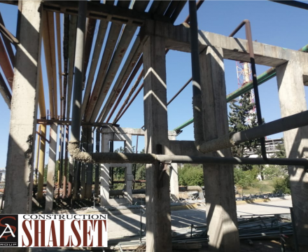 Heydər Əliyev adına Neft Emalı Zavodunda borular üzrə istilik izolyasiya işlərinin aparılması