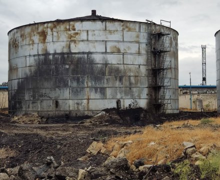 Çən dibi şlamların zərərsizləşdirilməsi, Neftlə çirklənmiş ərazilərin təmizlənməsi və NEZ ərazisindən kənara daşınılması