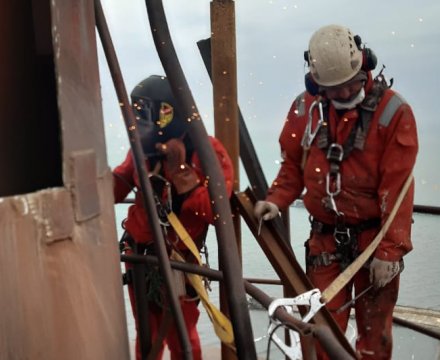 H=120m-lik Məşəl Qurğusunun Əsaslı Təmiri Zamanı Görülən İşlərin Ardıcıllığı